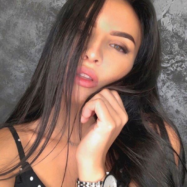Hello! I am Alena. I am very crazy and sexy girl ;) Text me on whatsapp or sms and you don’t regret! I’m from Ukraine and i’m very loving Paris. Let me share my love with you, my man :*